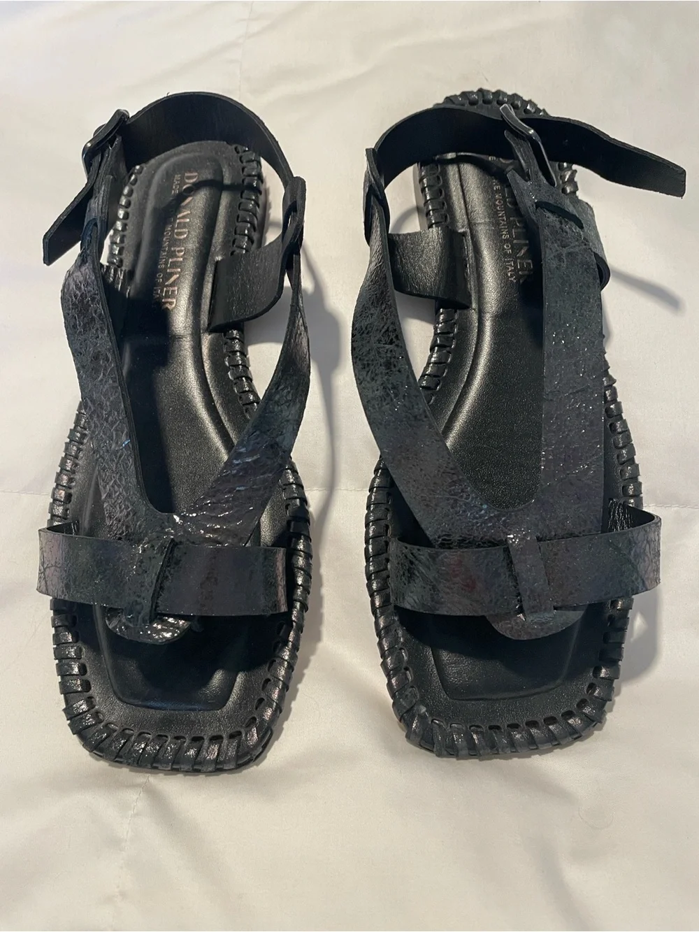 Donald J Pliner sandals